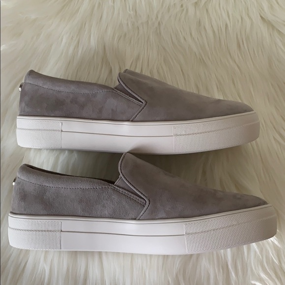 Steve Madden Gills Grey Suede Slip-on Sneaker Size 9.5 New in Box - Picture 6 of 13